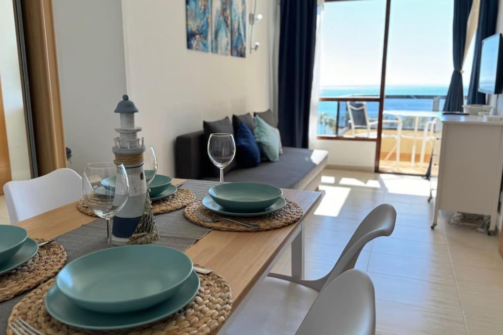 شقة Apartamento A Pie De Playa Con Terraza Y Piscinas بينالماذينا المظهر الخارجي الصورة